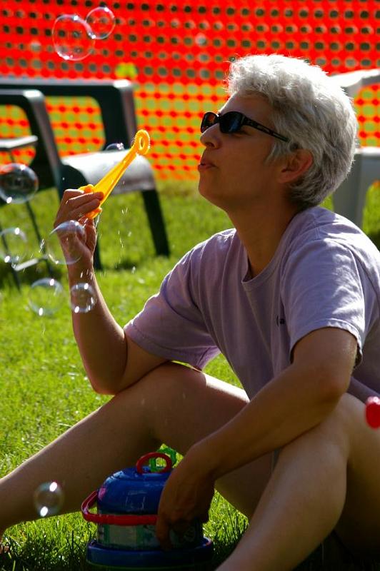 blowing bubbles 1.jpg